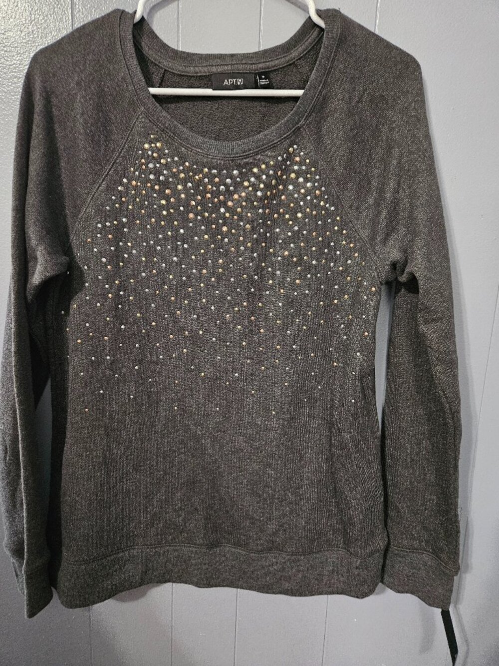 Apt. 9 Gray Studded Crewneck Sweater Size Medium